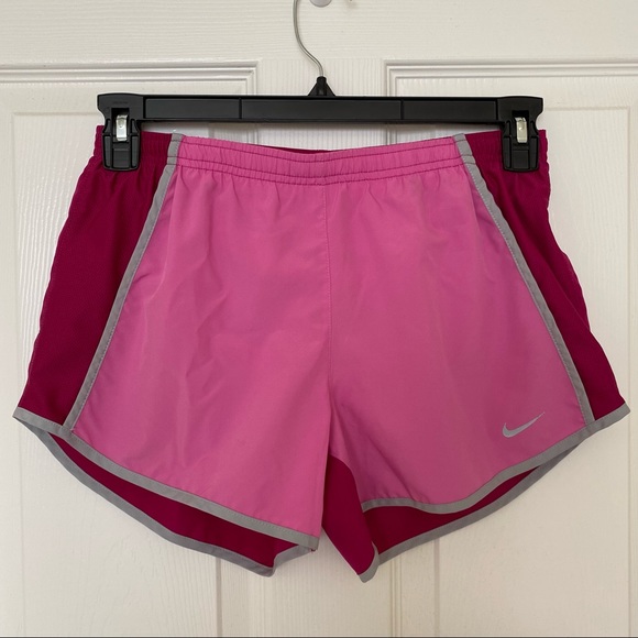 Nike Women’s Dri-Fit Lined Athletic Shorts - Picture 1 of 7